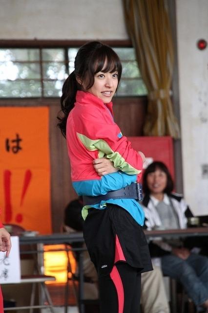 八个拔河女剧照的剧照