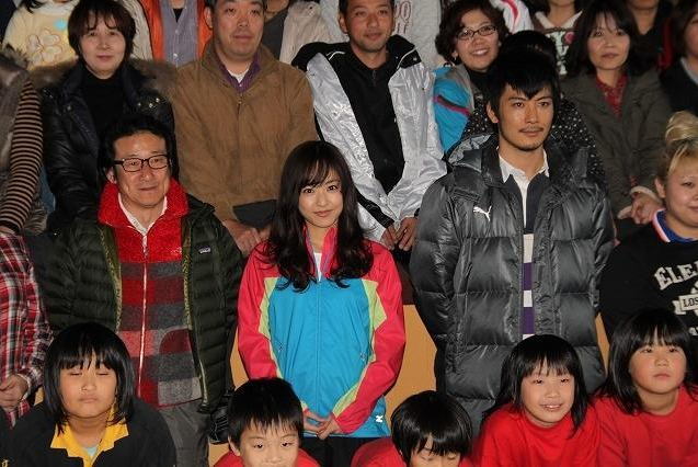 八个拔河女剧照的剧照