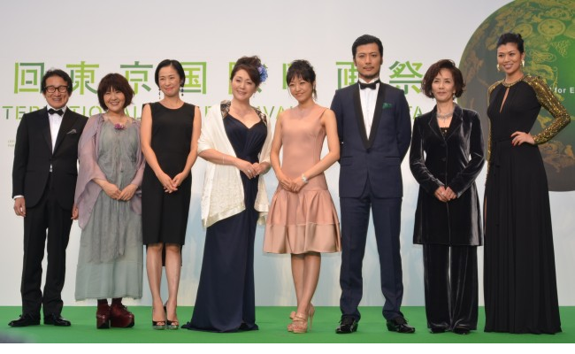 八个拔河女剧照的剧照