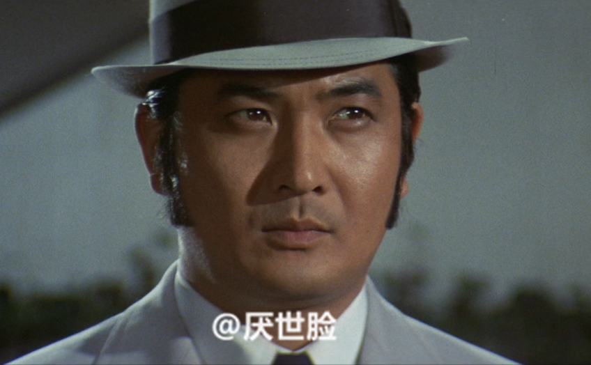 多羅尾伴内 鬼面村の惨劇剧照的剧照