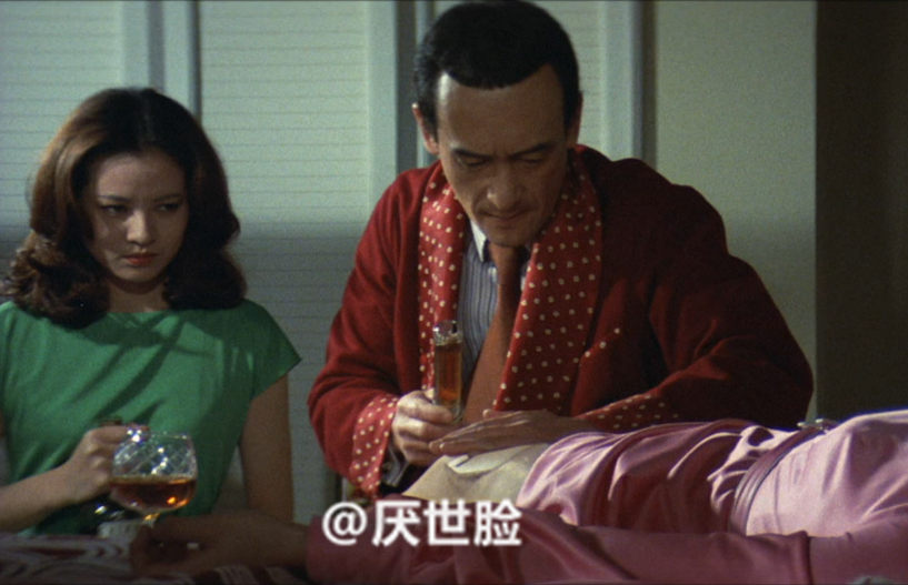 多羅尾伴内 鬼面村の惨劇剧照的剧照