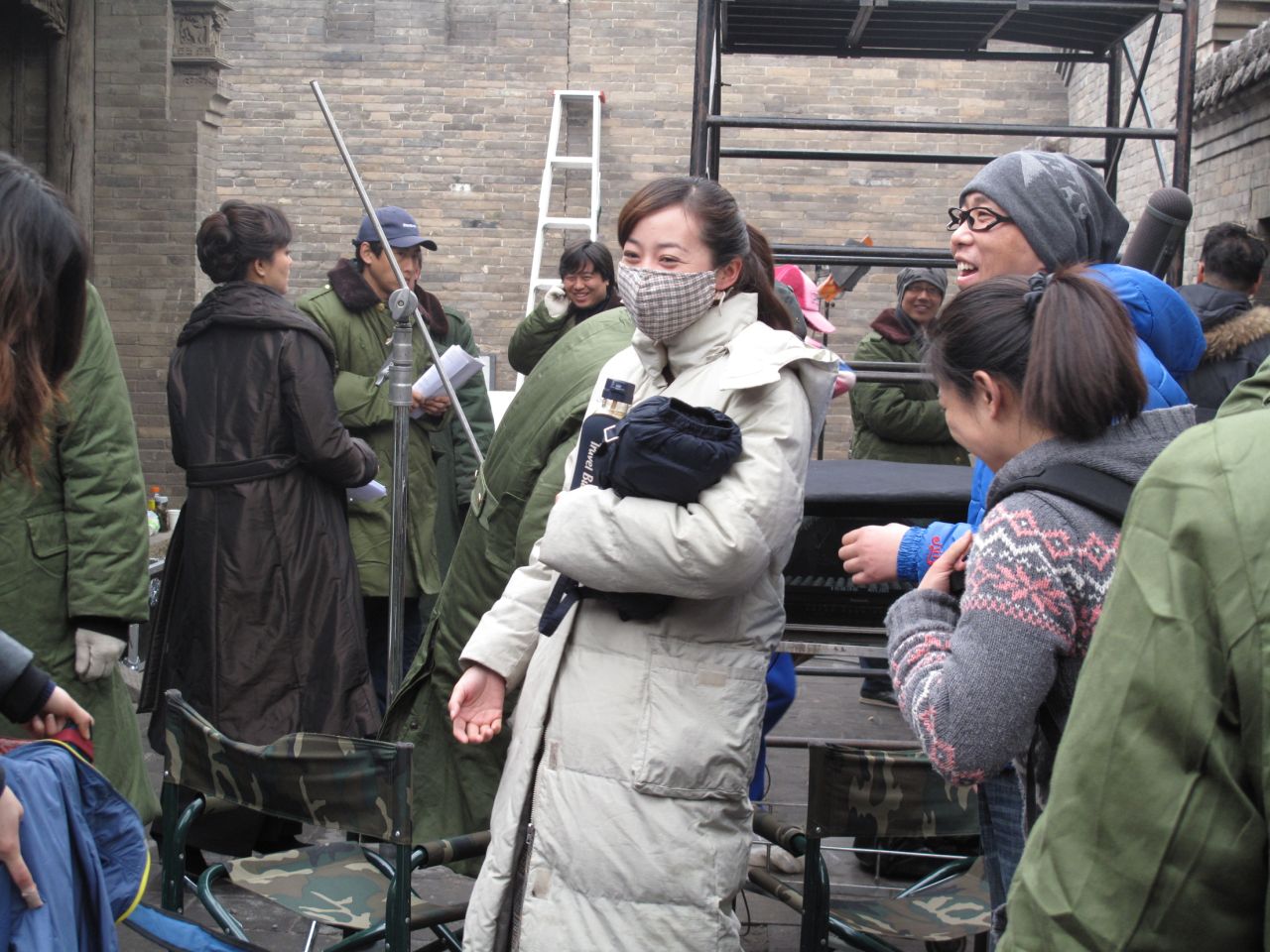 囧探佳人剧照的剧照