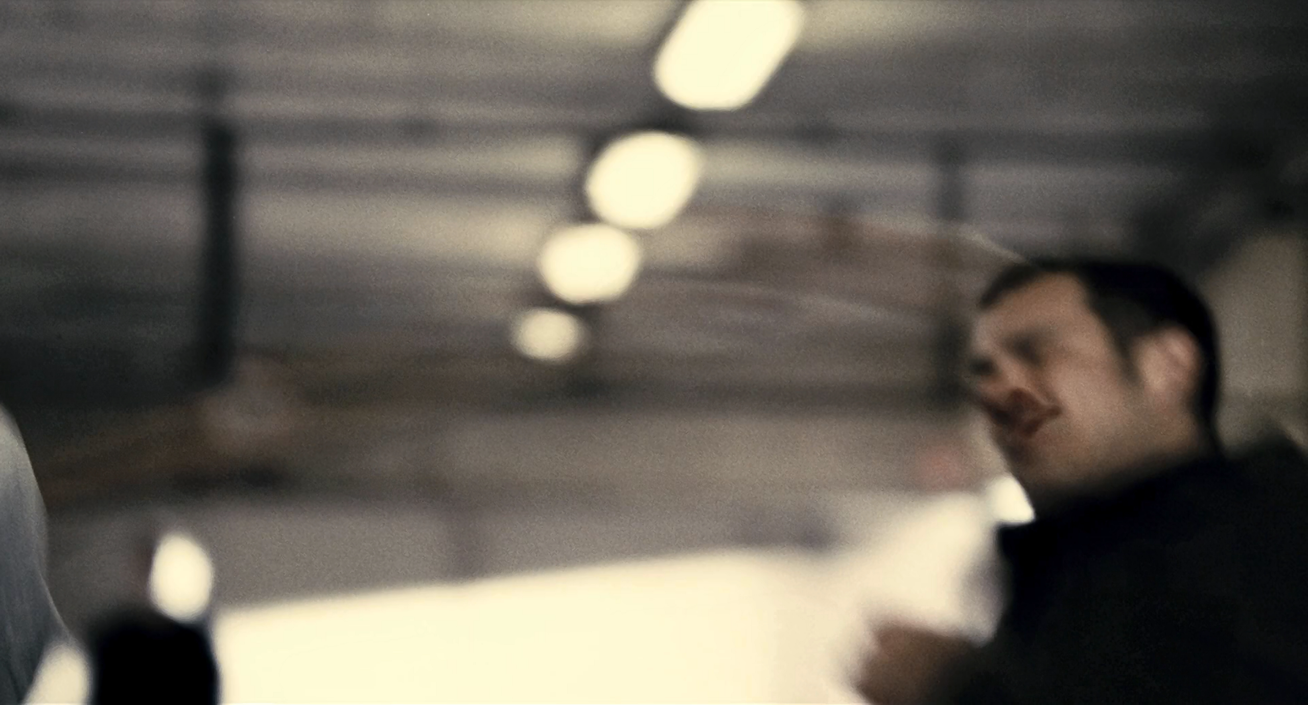 白色方块剧照的剧照