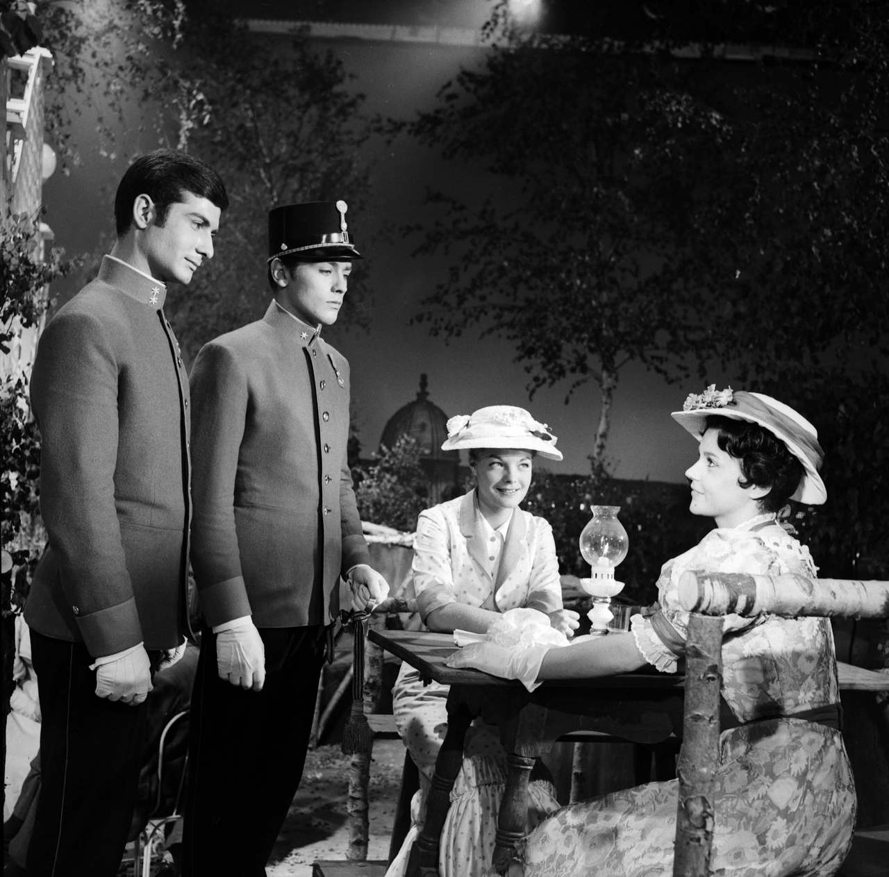 花落断肠时剧照的剧照