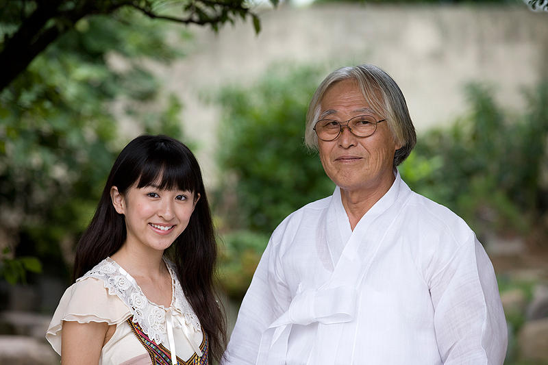 连接海峡的光剧照的剧照