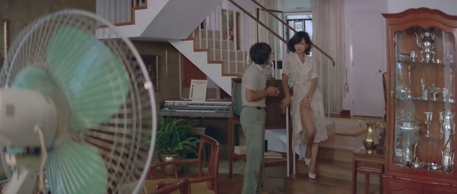 何方神圣剧照的剧照