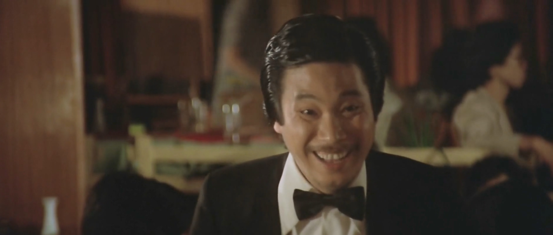 何方神圣剧照的剧照