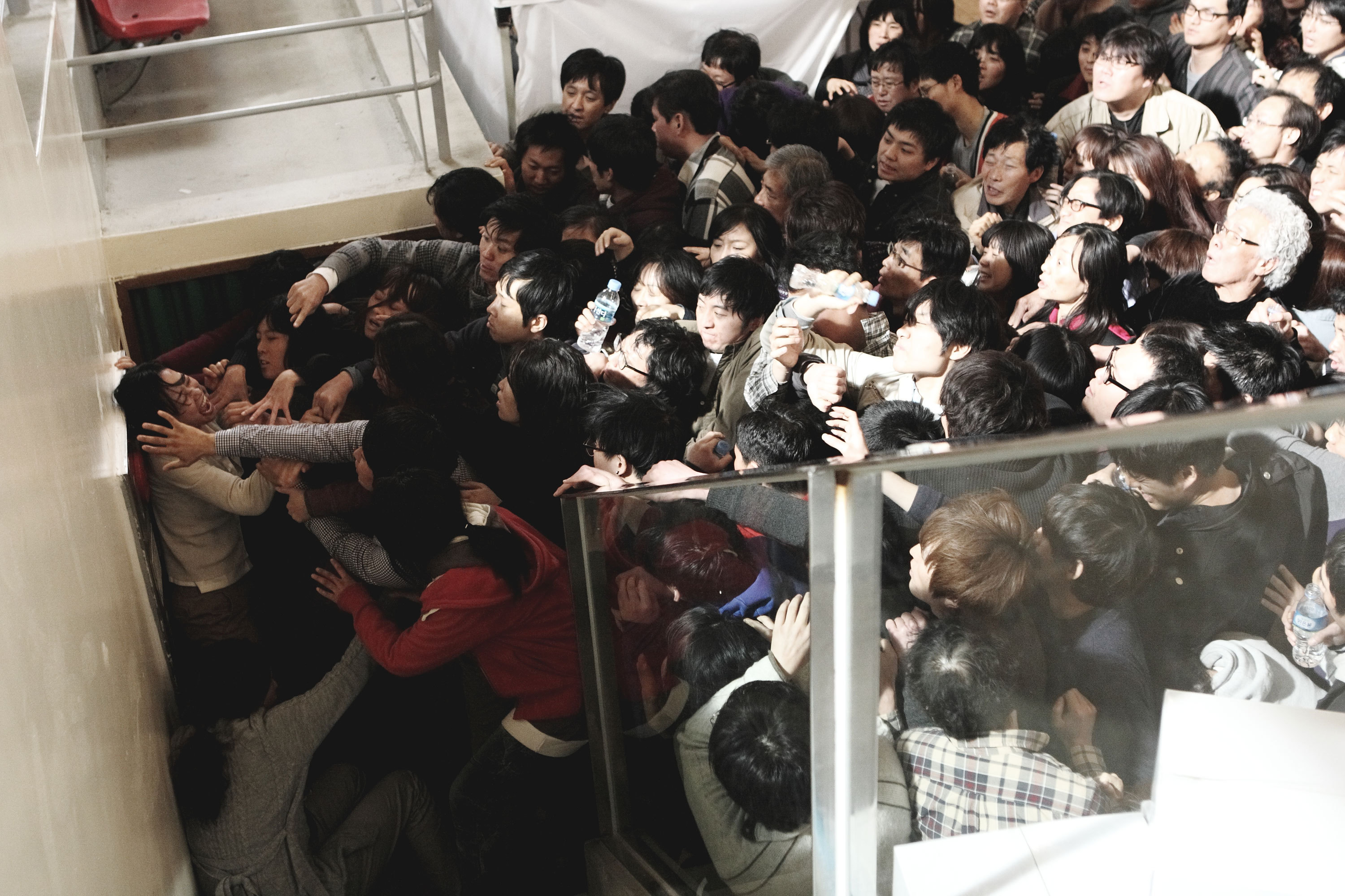 铁线虫入侵剧照的剧照