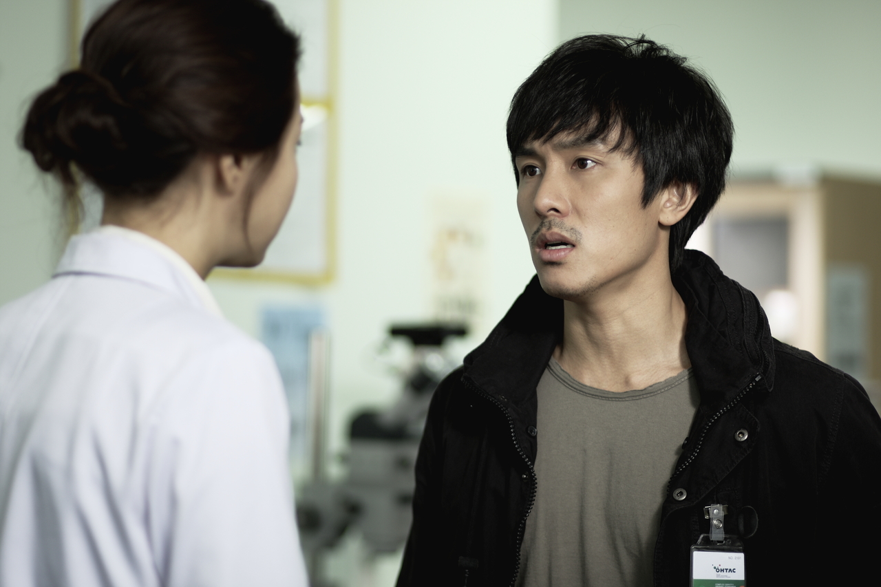 铁线虫入侵剧照的剧照