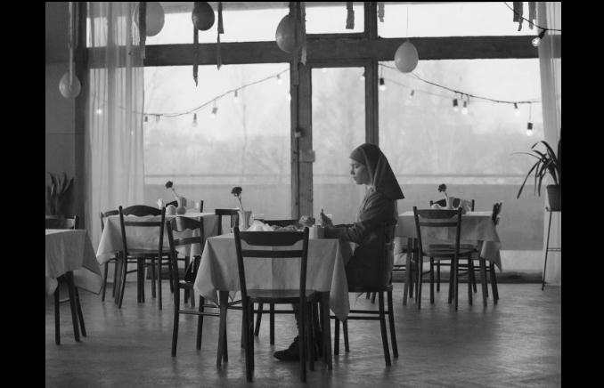 修女艾达剧照的剧照