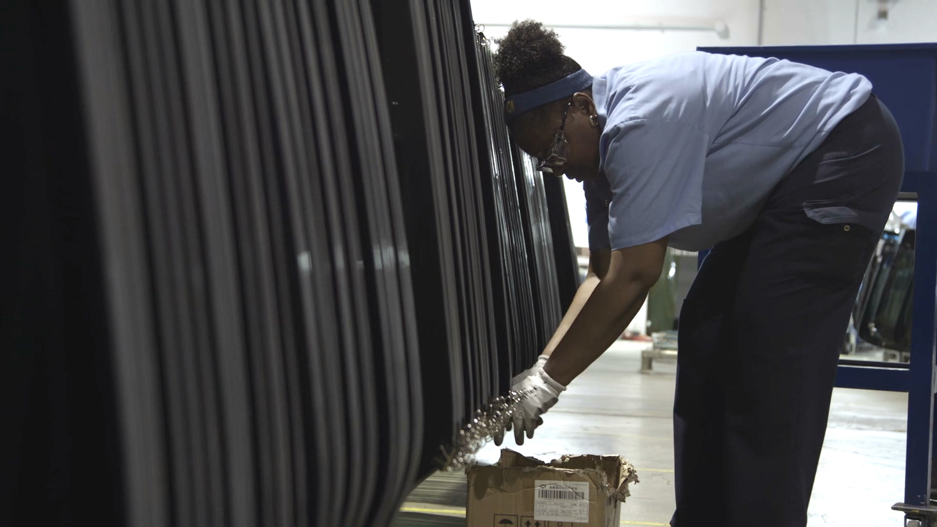 美国工厂剧照的剧照