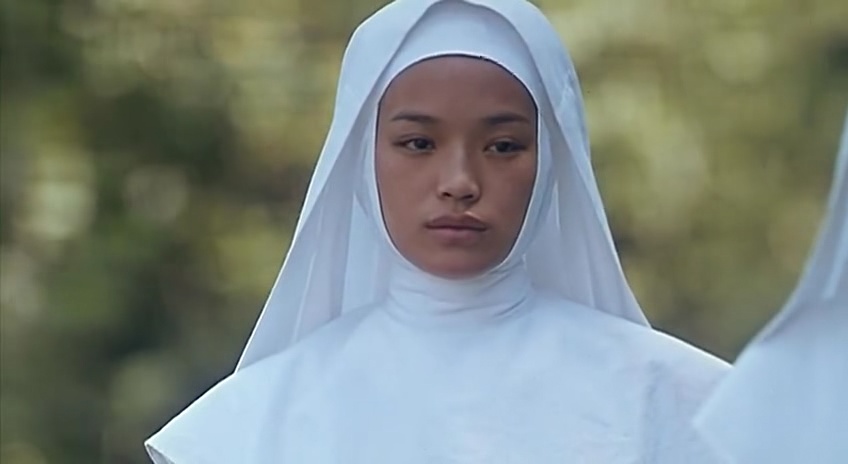 山顶上的钟声剧照的剧照