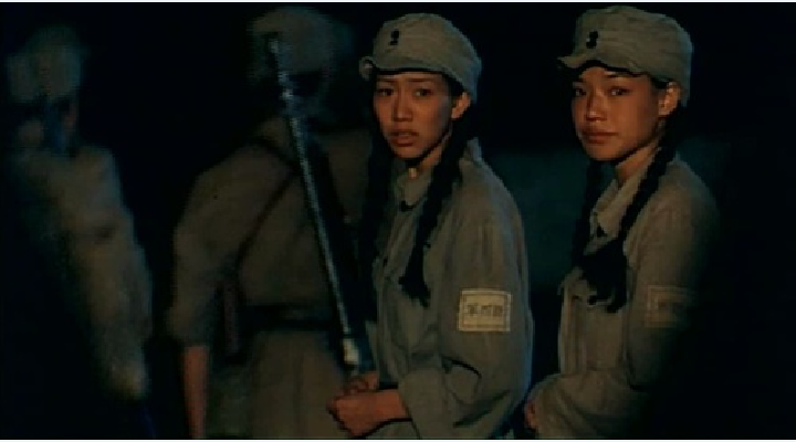 山顶上的钟声剧照的剧照