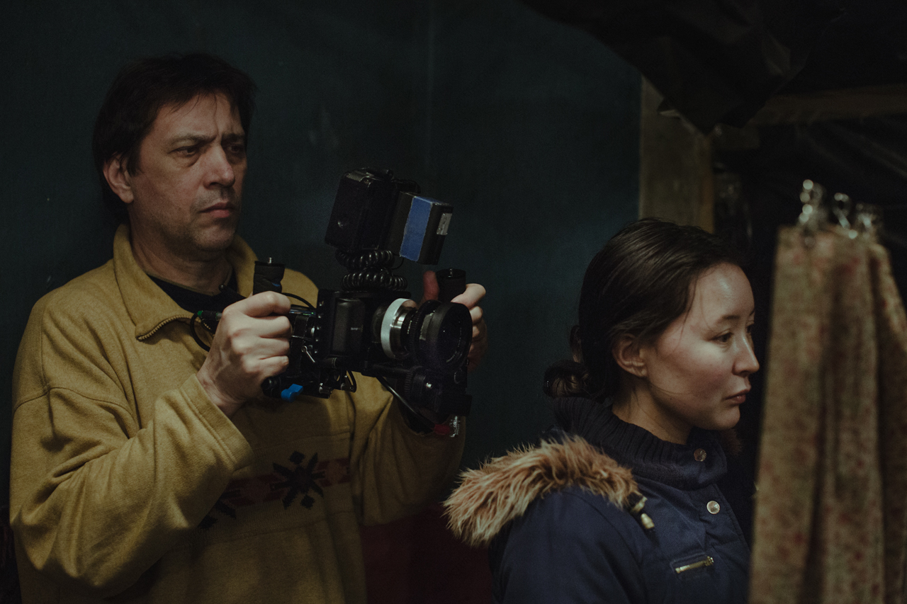 小家伙剧照的剧照