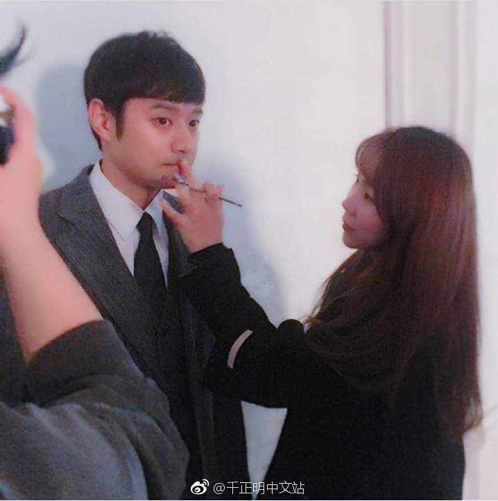 不露脸的老板剧照的剧照