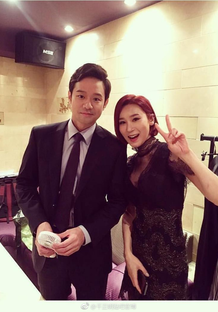 不露脸的老板剧照的剧照