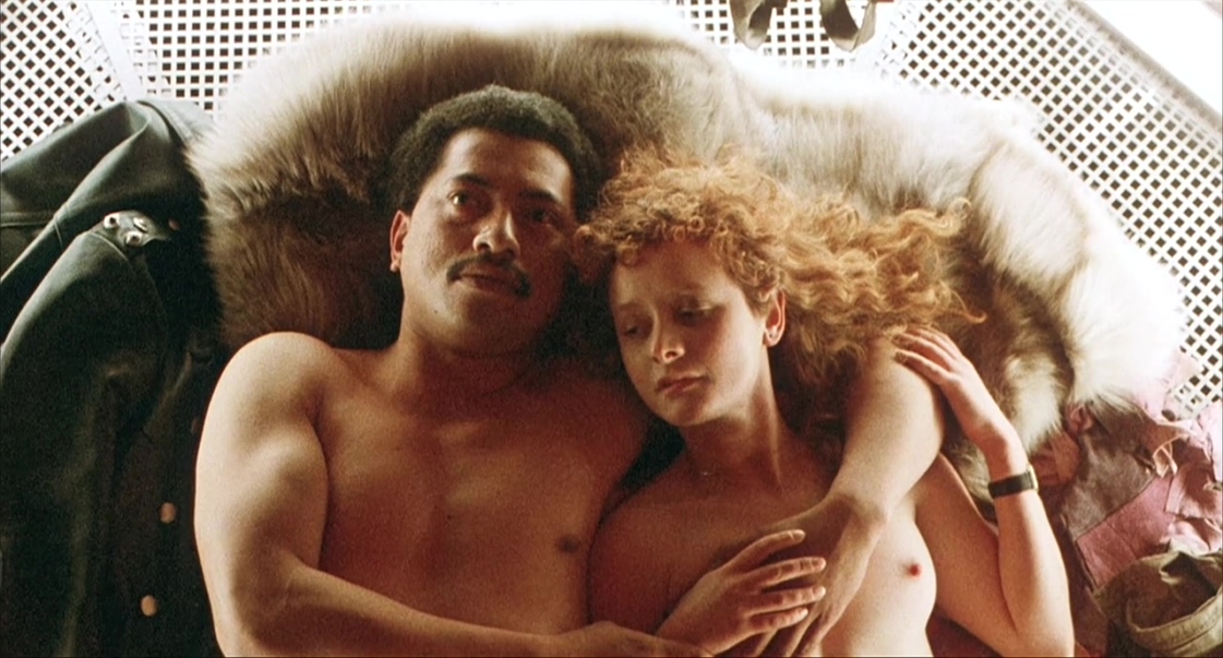 寂静的地球剧照的剧照