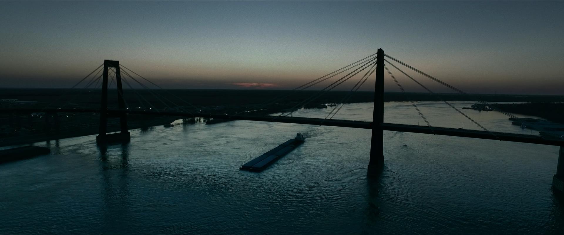 蓝与黑剧照的剧照