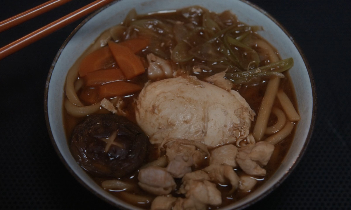 爱情是什么剧照的剧照