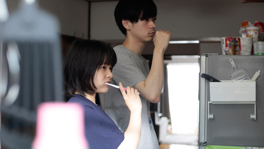 爱情是什么剧照的剧照