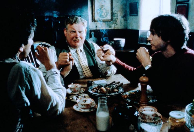 我与长指甲剧照的剧照