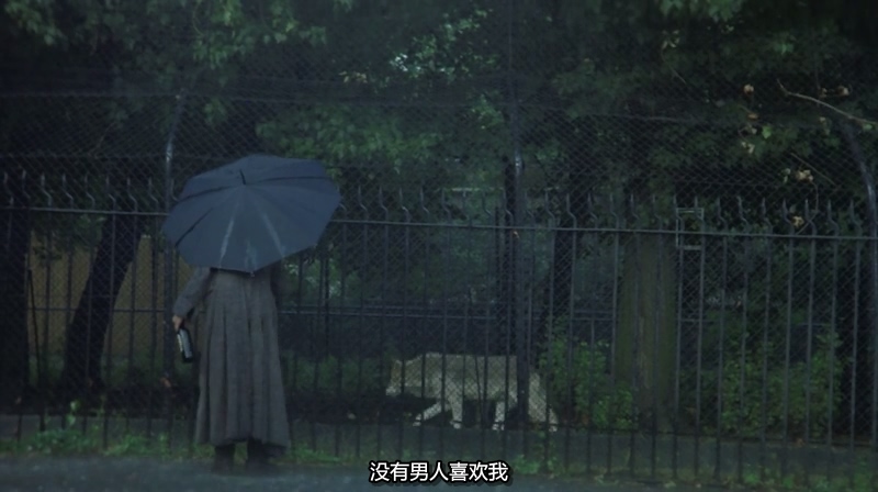 我与长指甲剧照的剧照