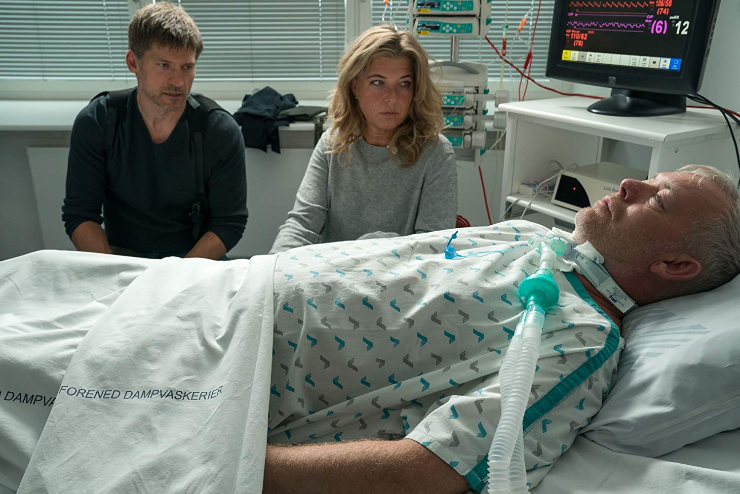 多米诺骨牌剧照的剧照