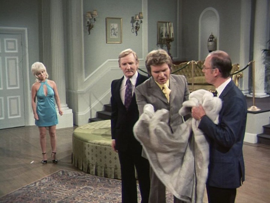 亲爱的现在还不是时候剧照的剧照