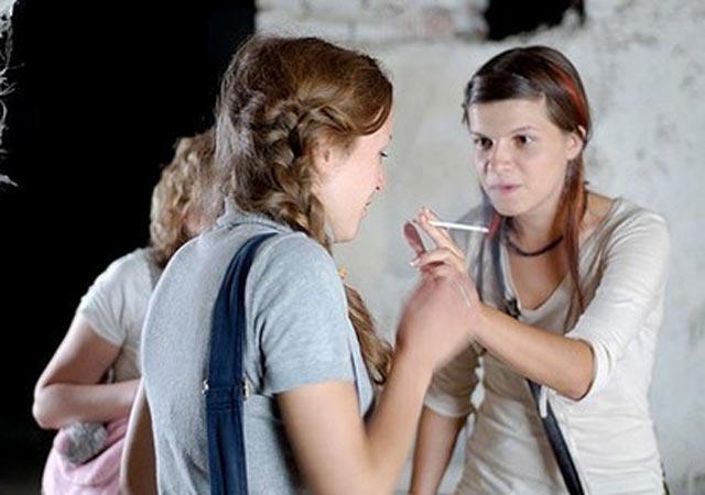 没有呼吸的青春剧照的剧照