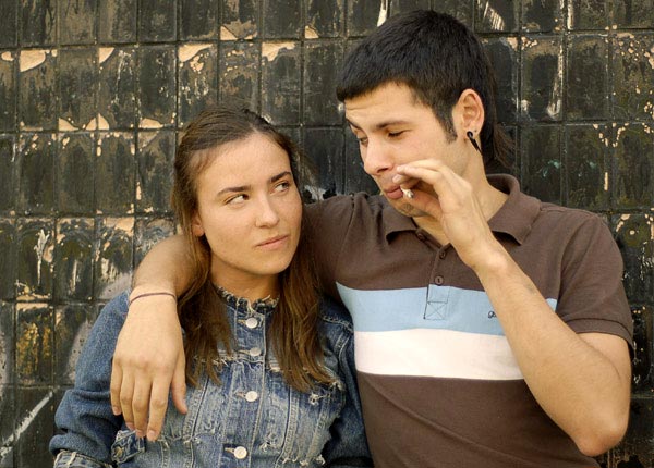 没有呼吸的青春剧照的剧照