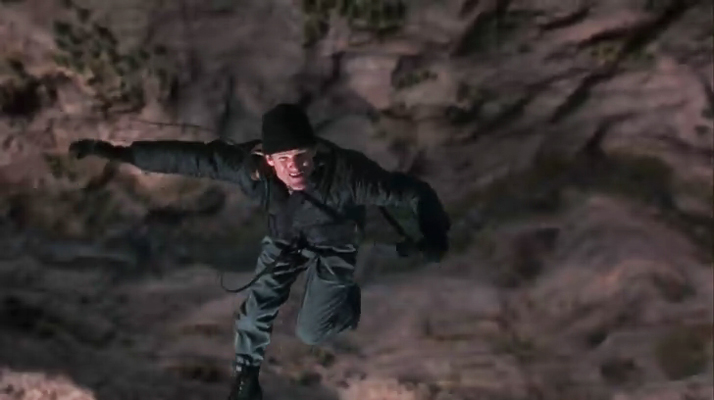 潜龙轰天2剧照的剧照