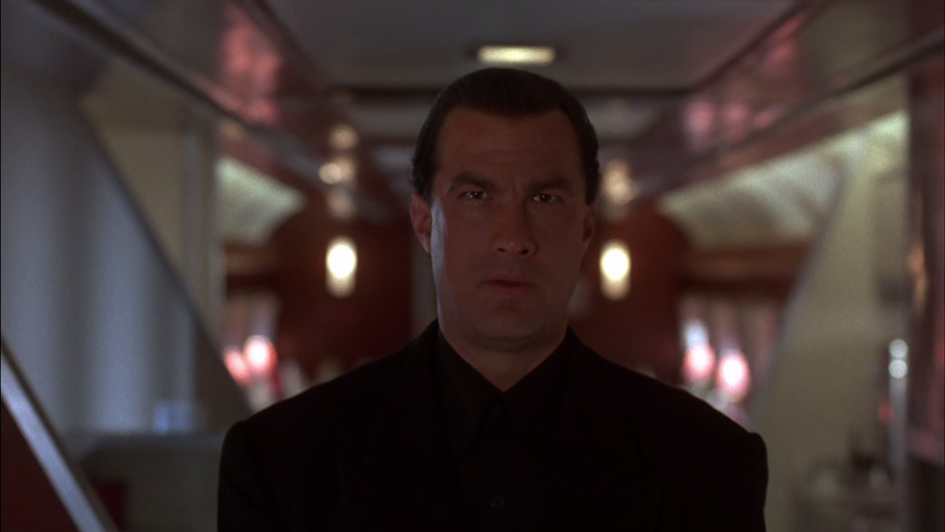 潜龙轰天2剧照的剧照