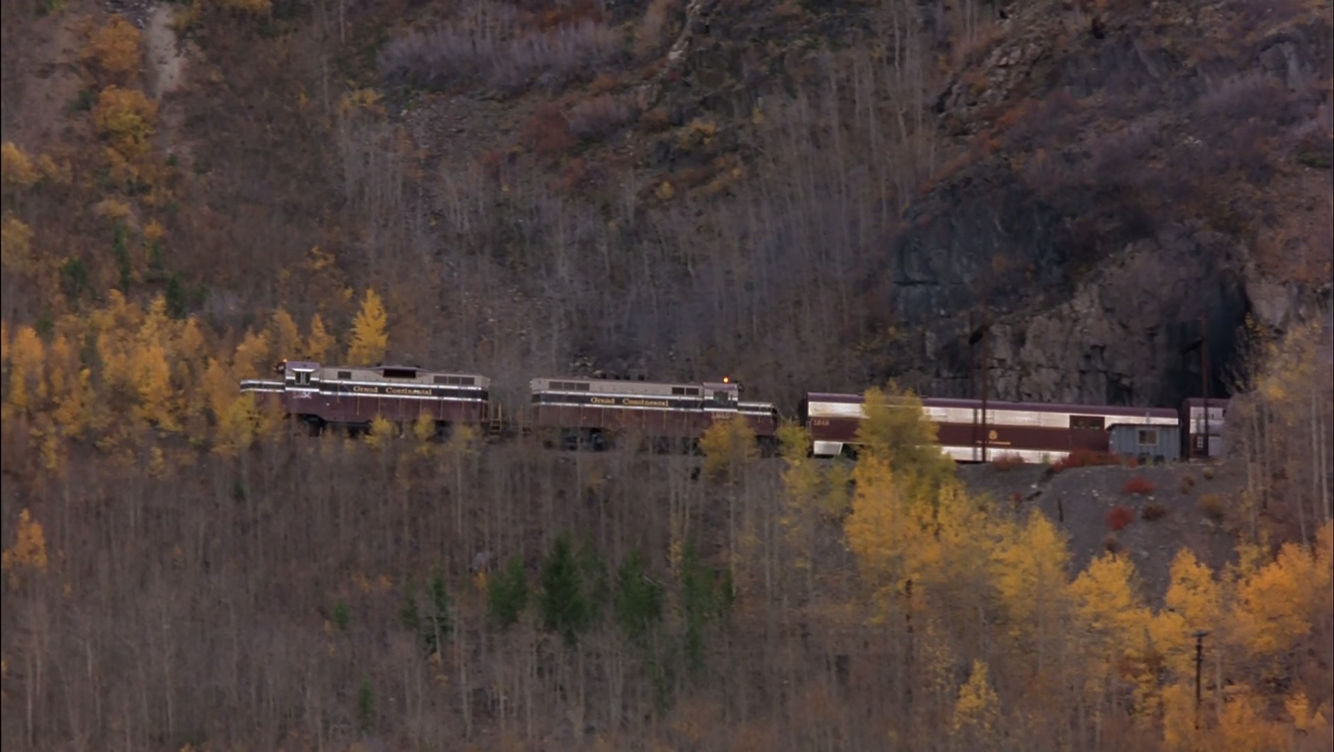 潜龙轰天2剧照的剧照