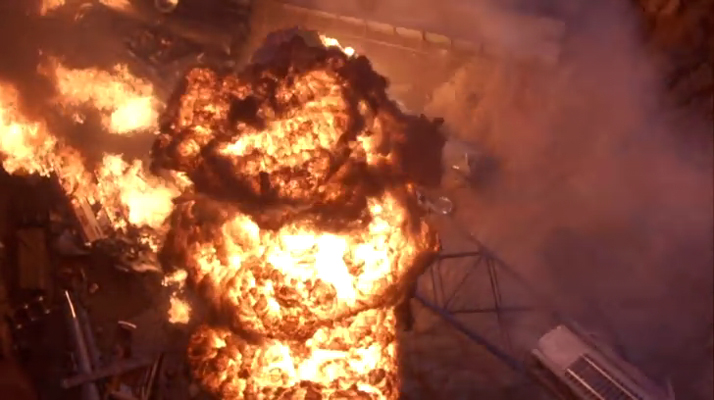 潜龙轰天2剧照的剧照