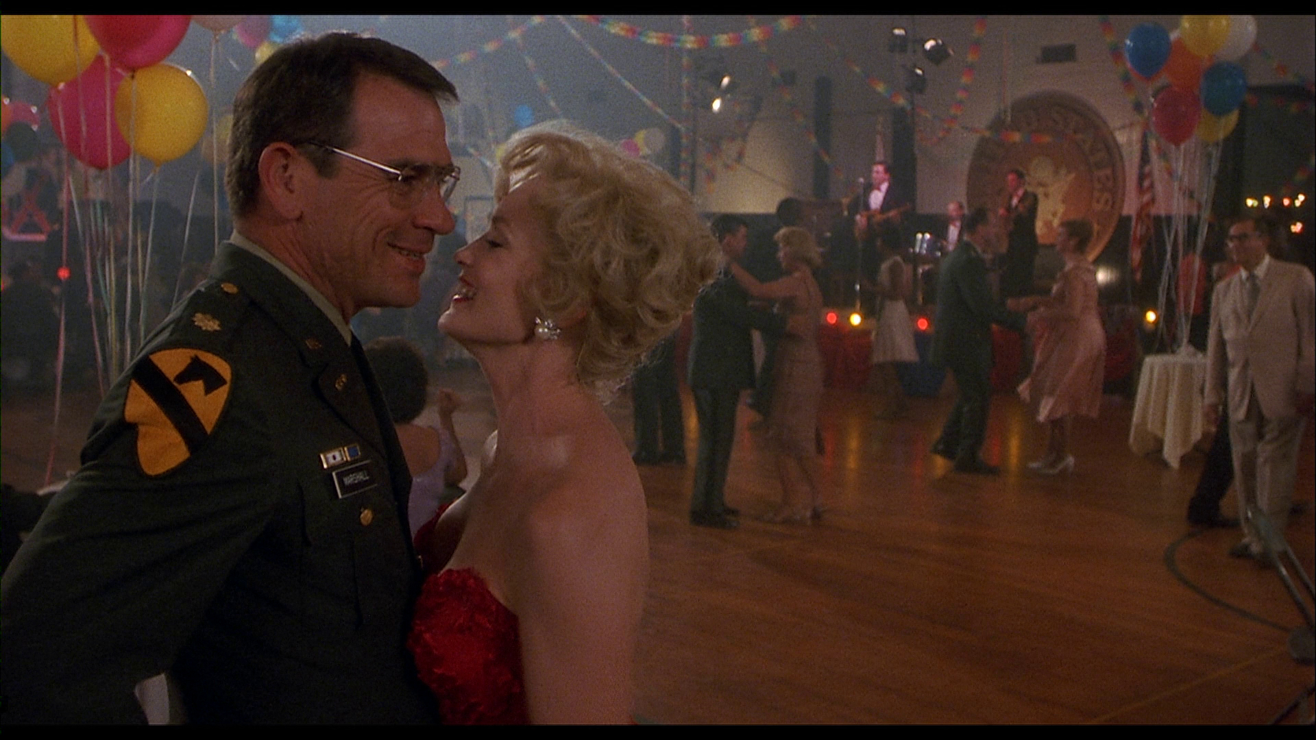 蓝色天空剧照的剧照