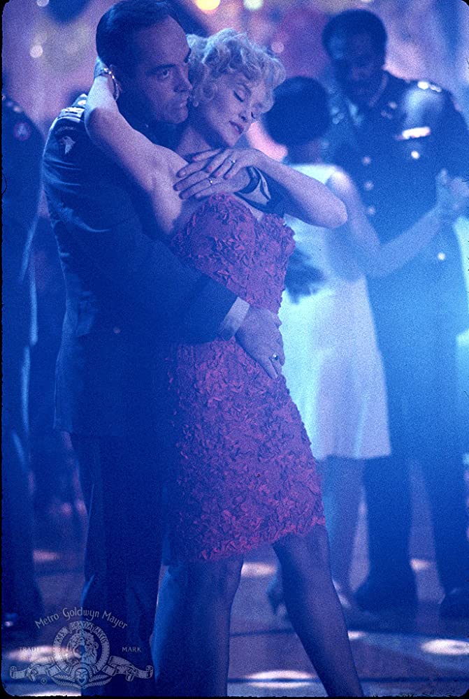 蓝色天空剧照的剧照