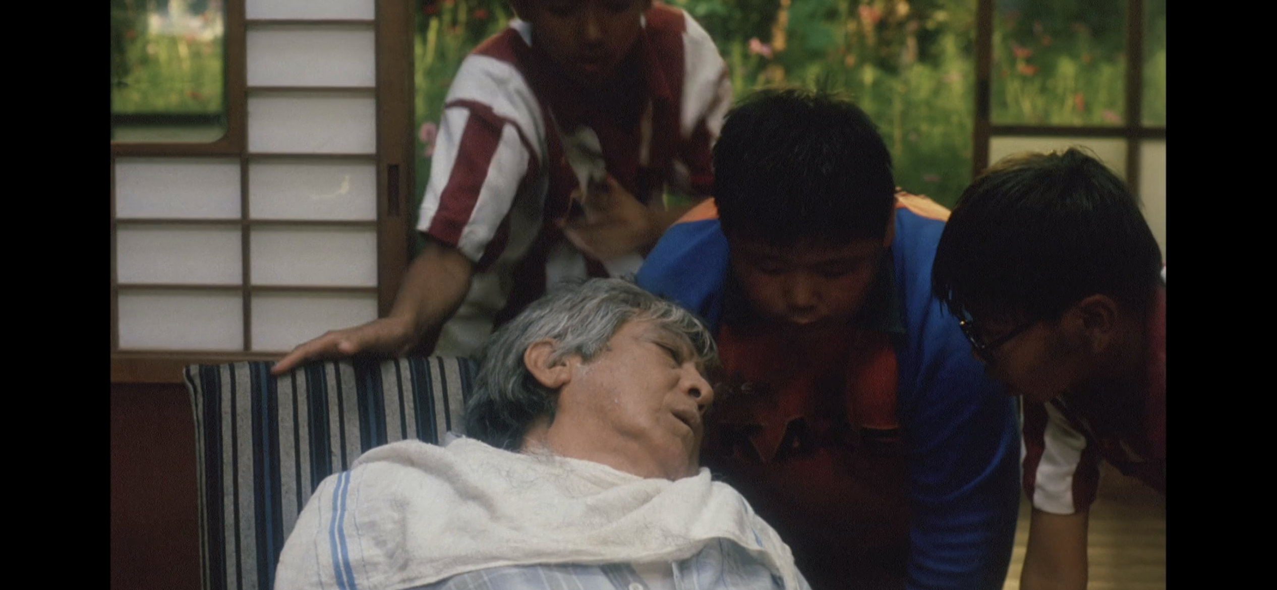 夏日的庭院剧照的剧照