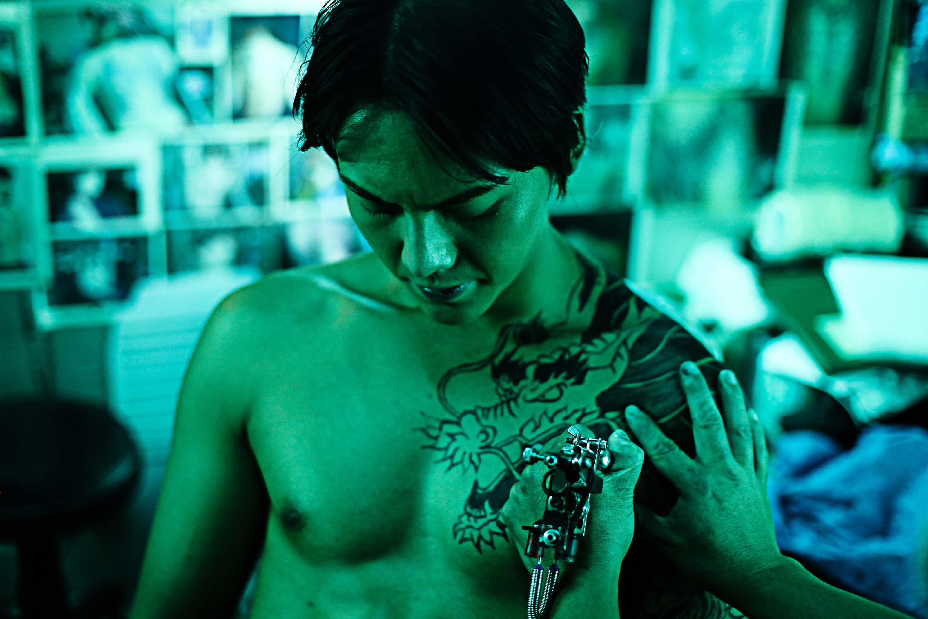 扎职剧照的剧照