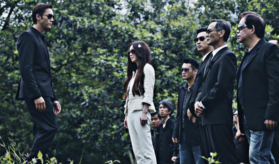 扎职剧照的剧照