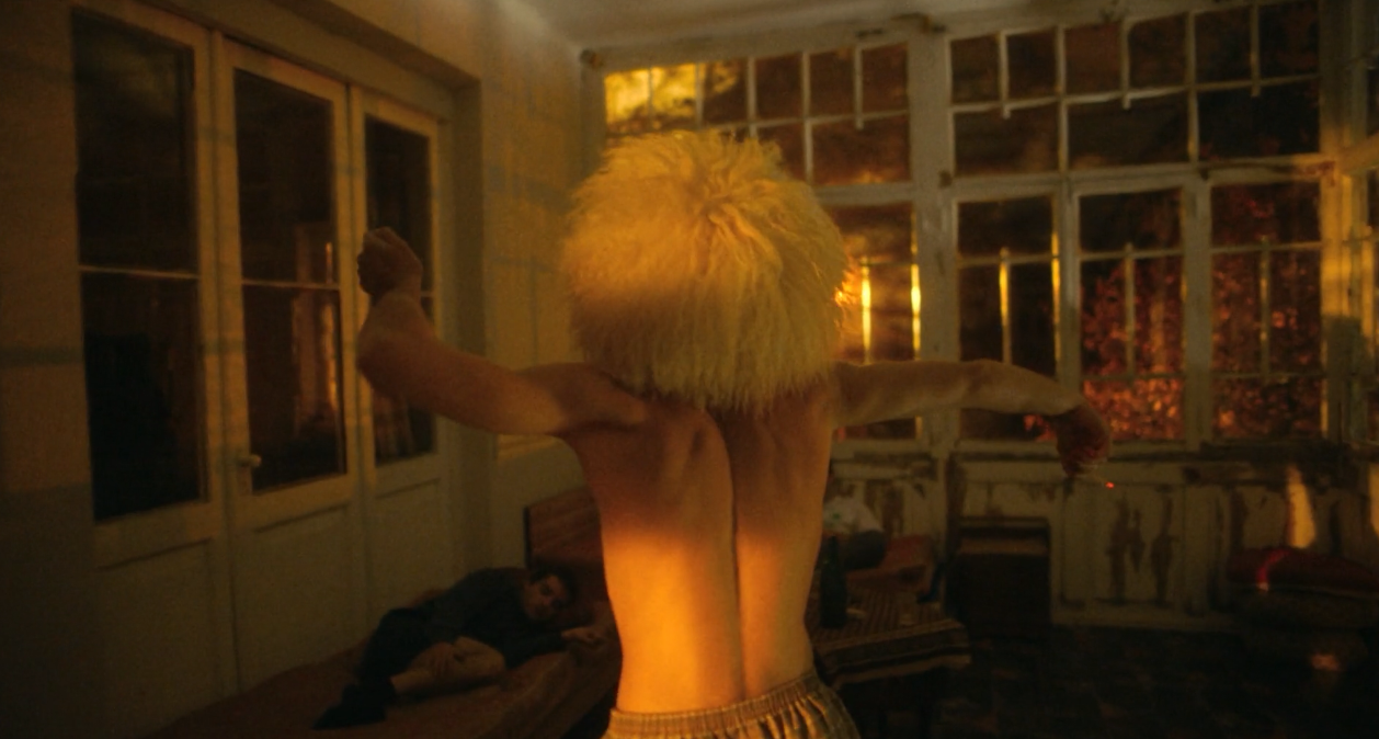 然后我们跳了舞剧照的剧照