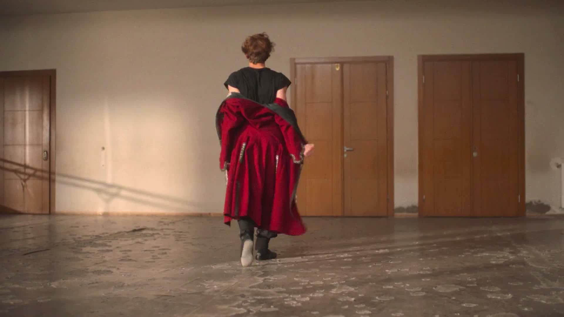 然后我们跳了舞剧照的剧照