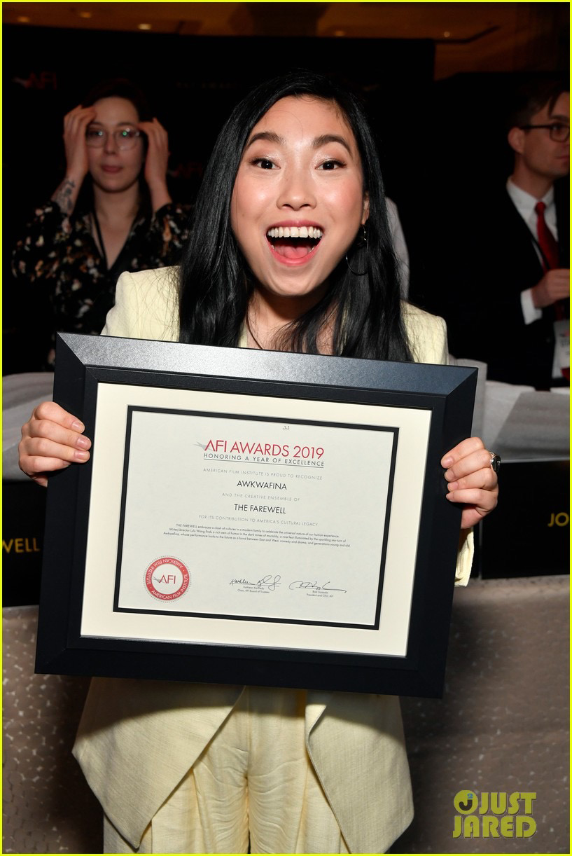 别告诉她剧照的剧照