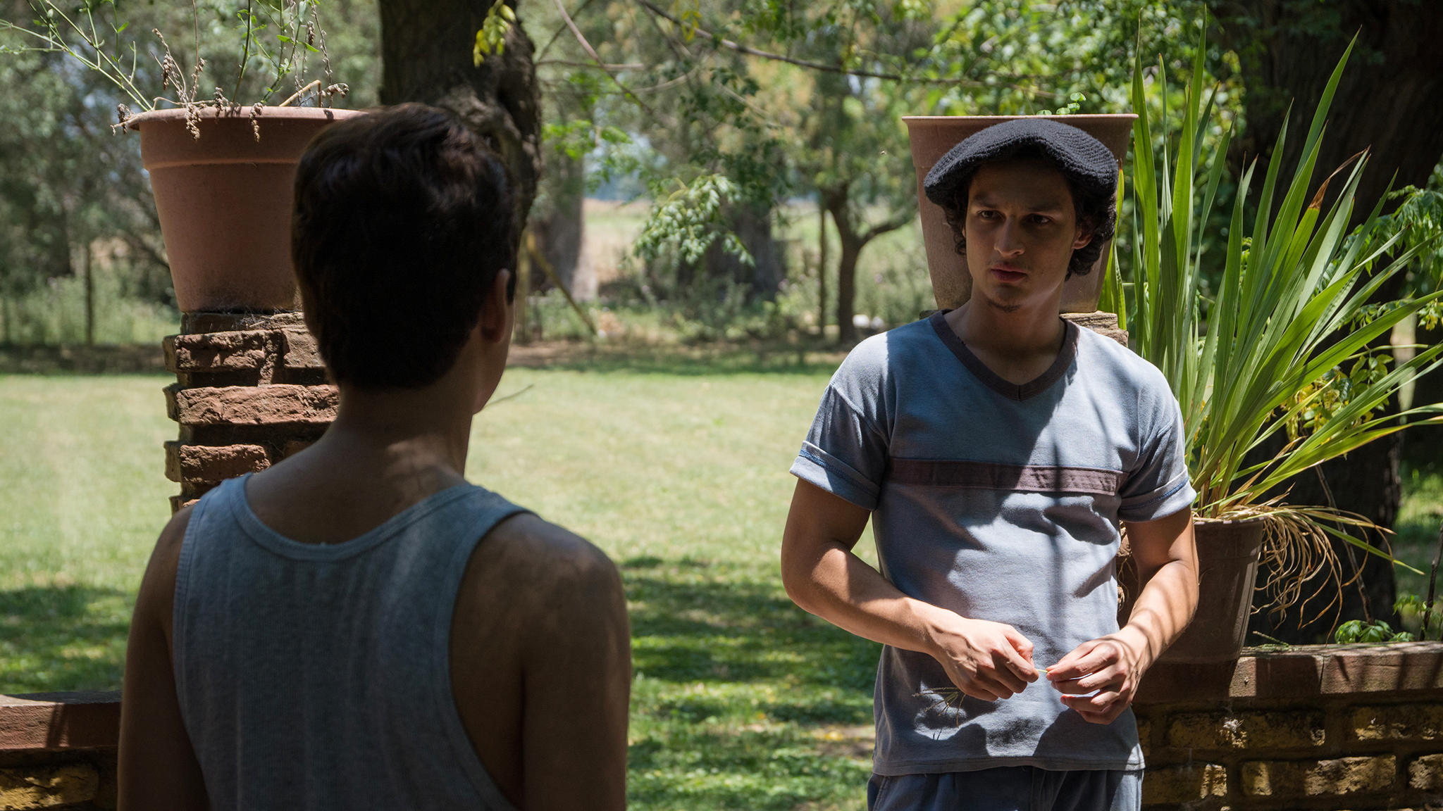 硬皮男子剧照的剧照