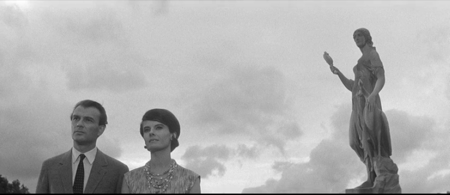 去年在马里昂巴德剧照的剧照