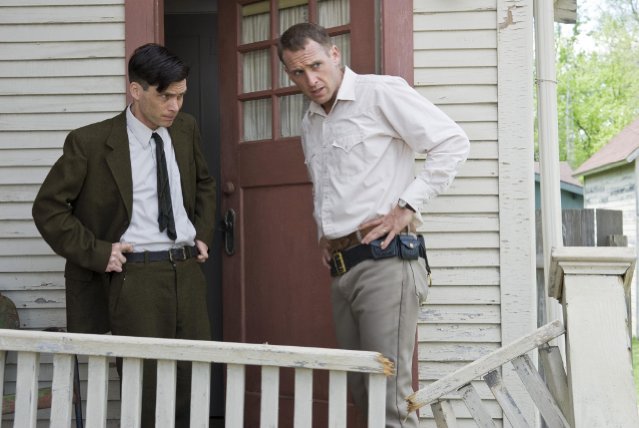 孔雀镇剧照的剧照