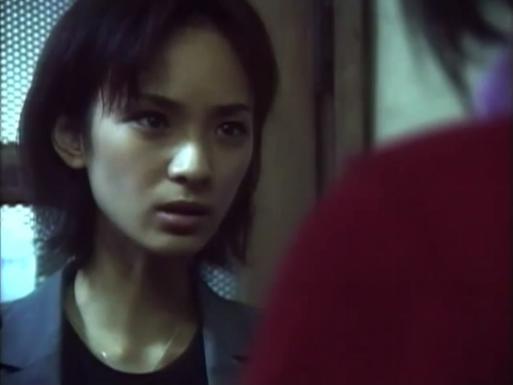 低语的怨灵剧照的剧照