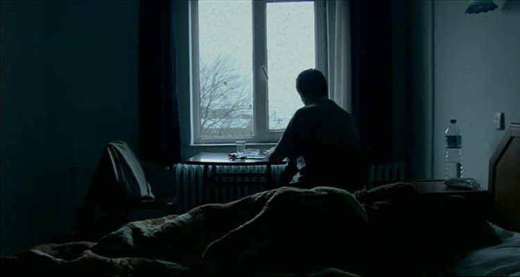 适合分手的季节剧照的剧照