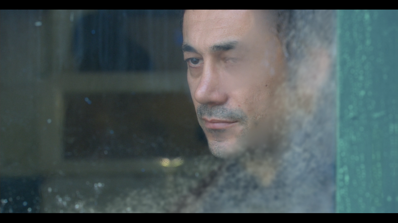 适合分手的季节剧照的剧照