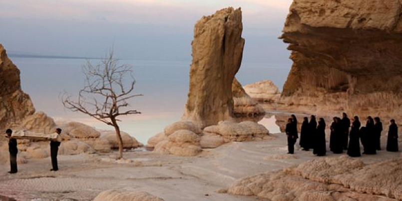 白草地剧照的剧照