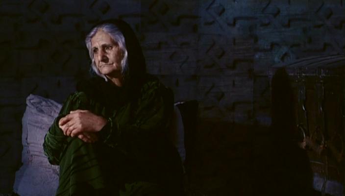 白草地剧照的剧照